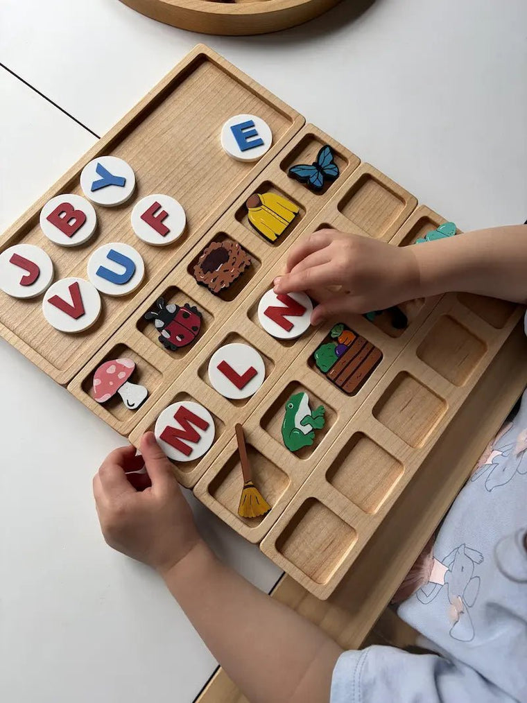Click & Connect Junior